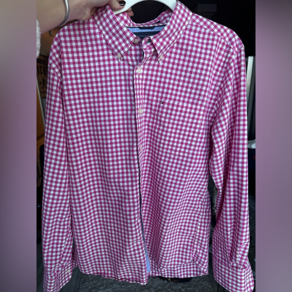 Tommy Hilfiger Men’s Slim Fit Gingham Button Down